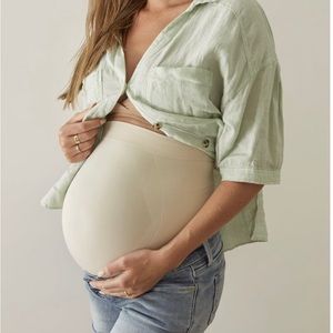 Maternity shorts, never worn, only washed once after purchase